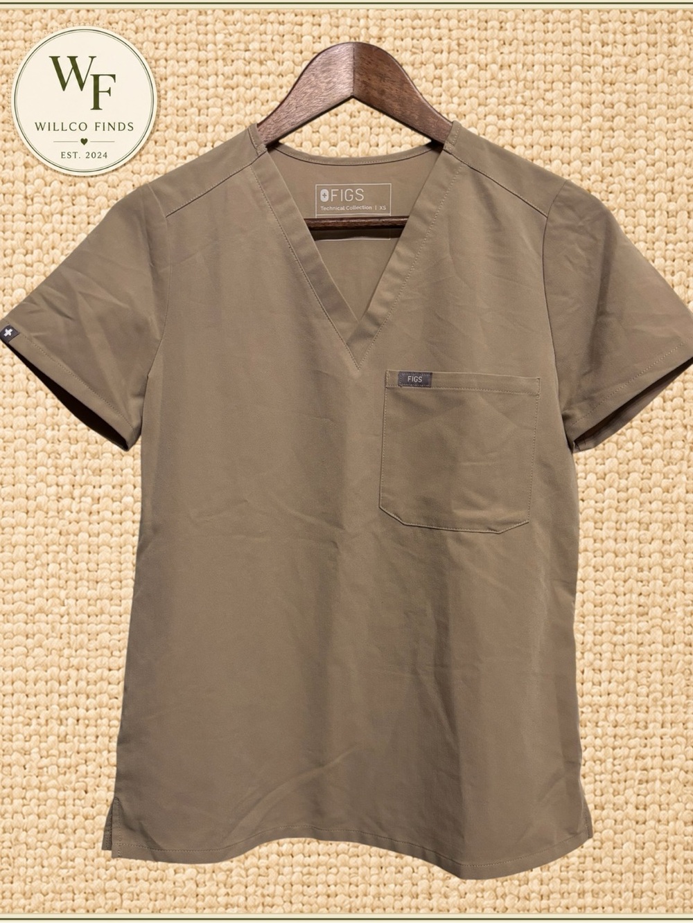 FIGS Technical Collection Scrub Top Women’s XS Taupe V-Neck Slim Fit